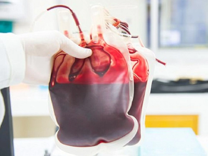Một người có thể hiến bao nhiêu lít máu?